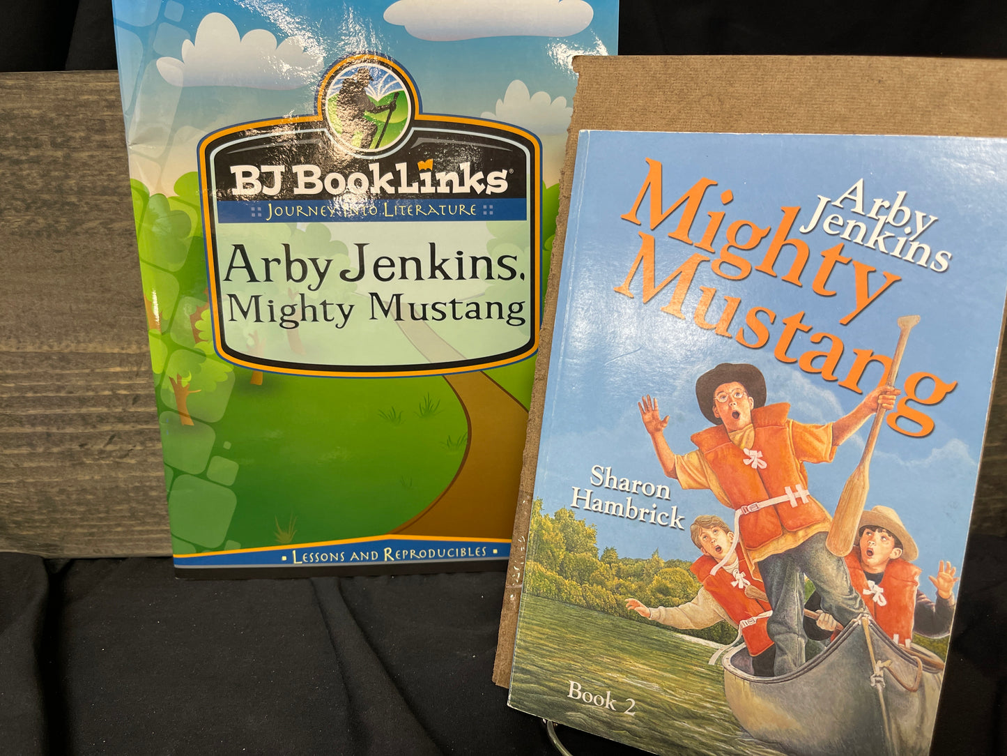BJ Booklinks set Mighty Mustang