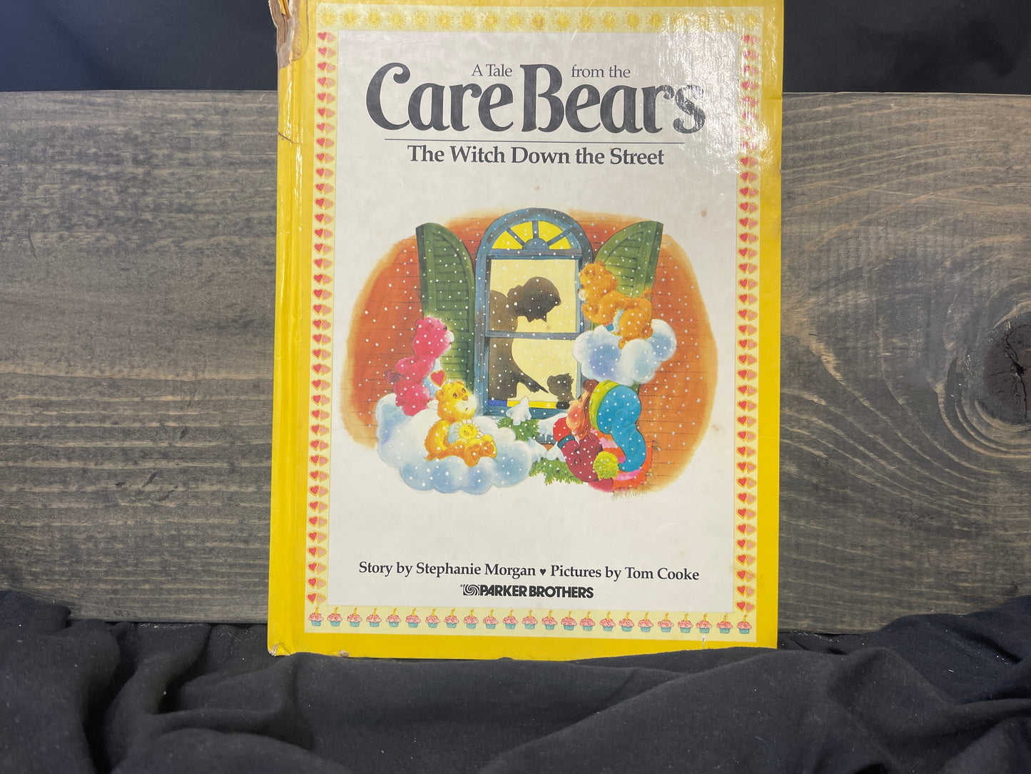 A Tale from the CareBears, lot of 12