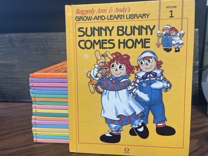 Raggedy Ann & Andy Grow-And-Learn Library with A Parent' Guide, Missing Book #5