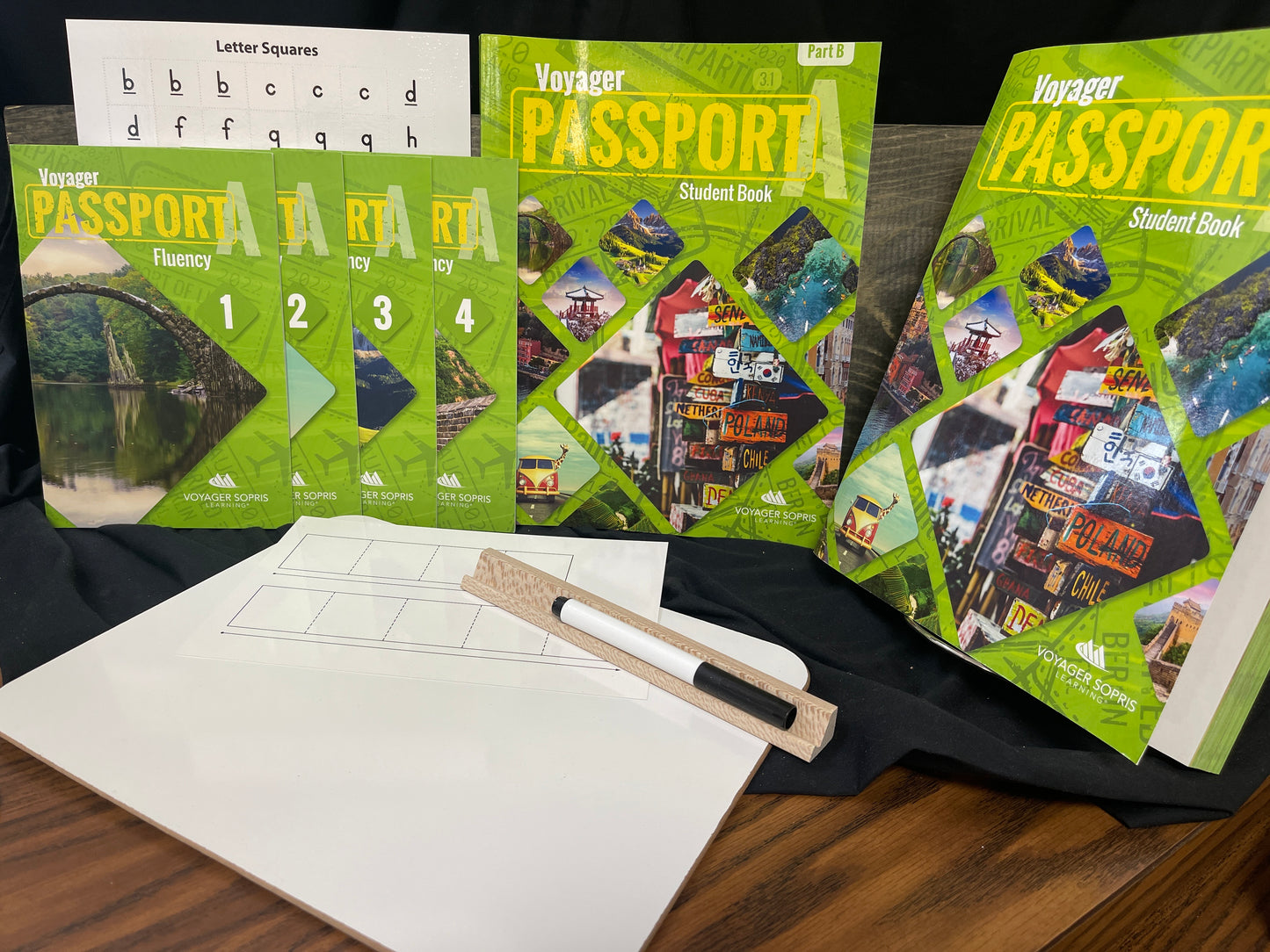 Voyager Passport Student Reading Pack 3.1 (K-2nd) level A complete