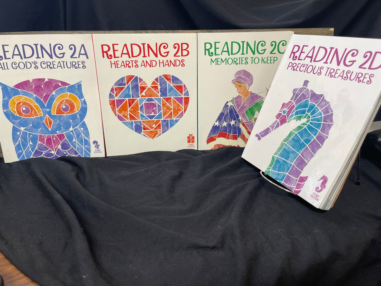 Reading 2 third ed set of 4, 2A, 2B, 2C, 2D