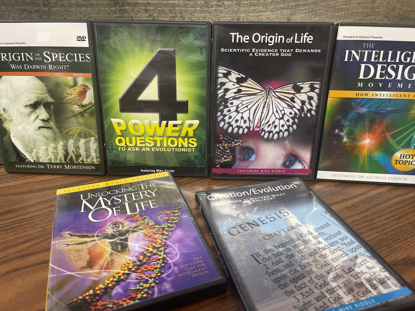 Answers in Genesis Creation/Intelligent design homeschool curriculum Set