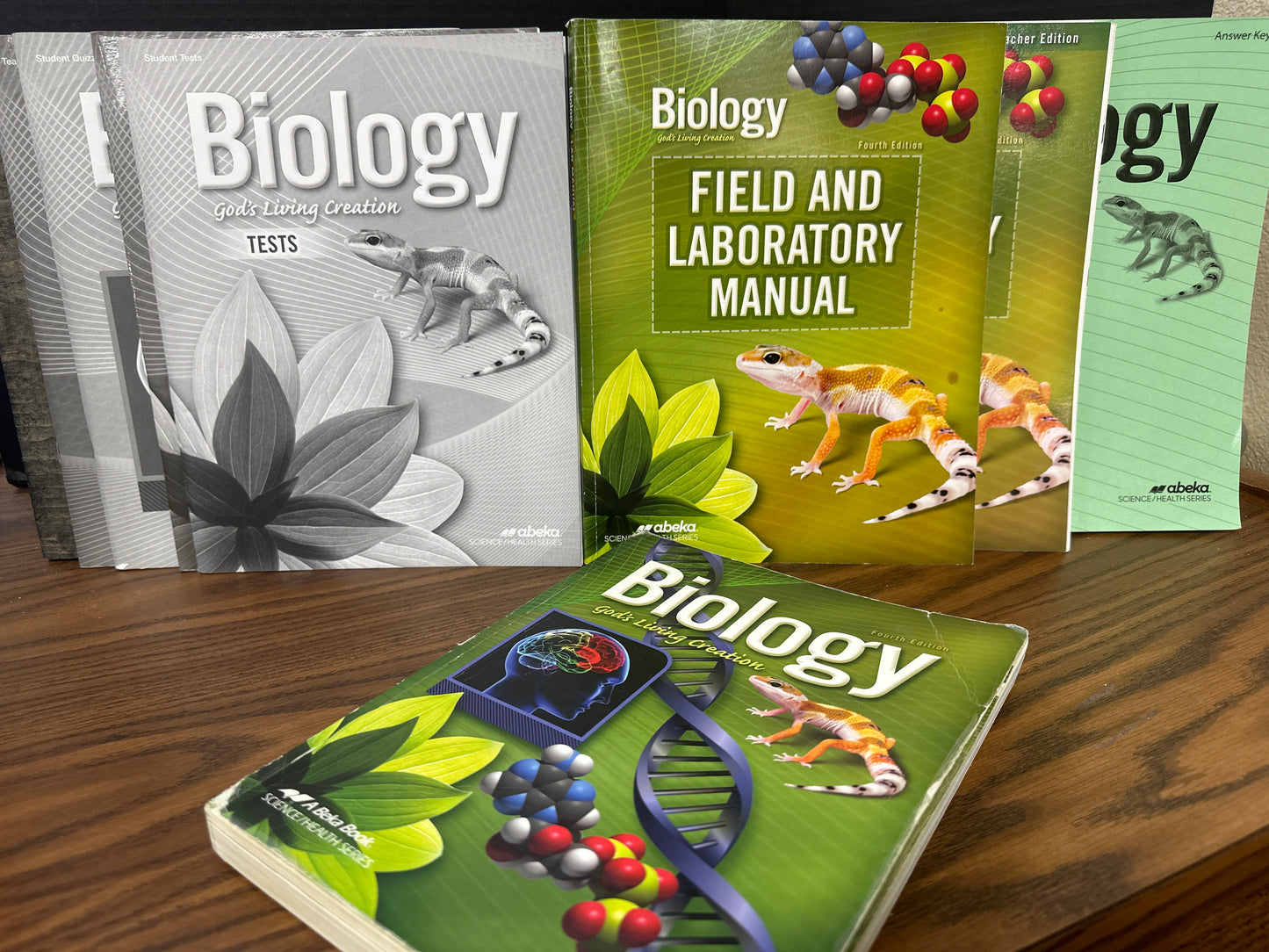 Biology set of 8 fourth ed