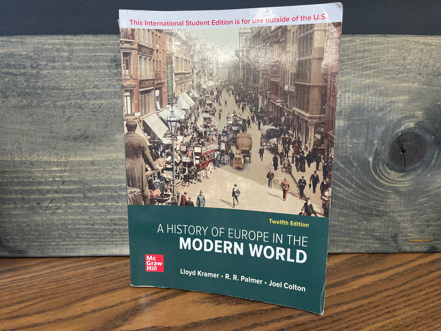 A History of Europe in the Modern World twelfth ed