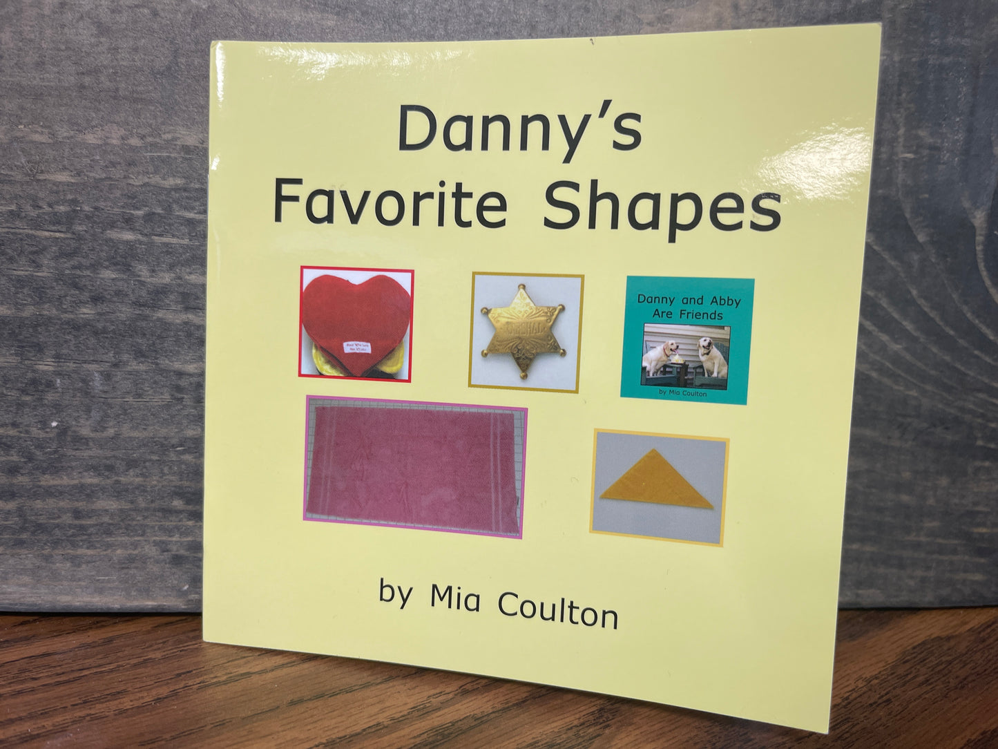 Danny's Favorite Shapes - Mia Coulton