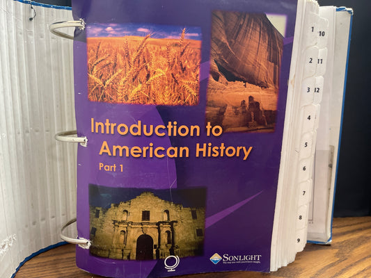 Sonlight Intro to American History year 1 includes Science 3 guide