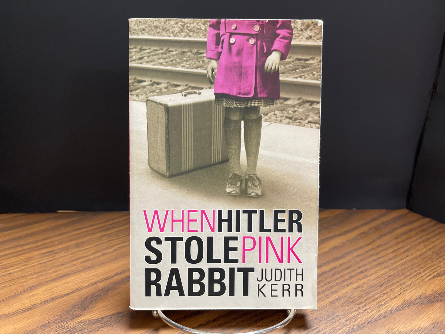 When Hitler Stole Pink Rabbit - Kerr